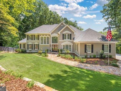 435 Robertson Rd