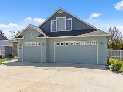 Property at 9701 W Penhurst Dr, Star, ID