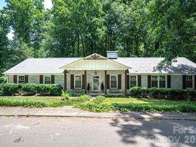 504 Dogwood Ln