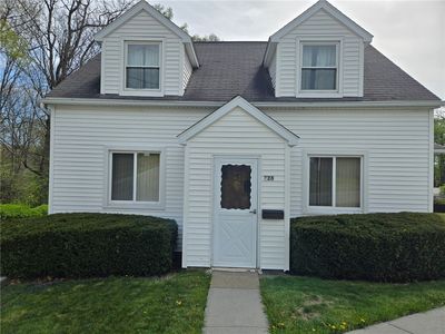 728 Margaret St