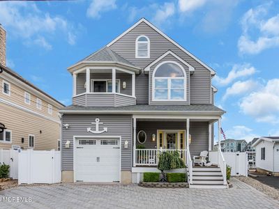 34 Bay Point Drive