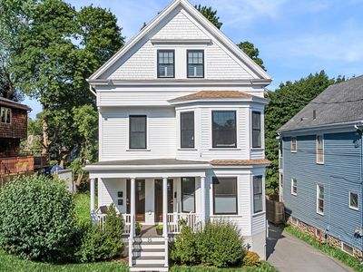 36-38 Fairmount St #2
