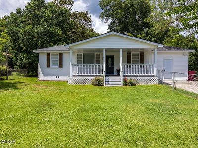 2833 Bonnie Ave