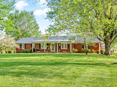 1435 E Jeff Davis Hwy