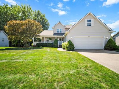 2317 Thornwood Dr