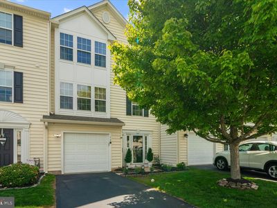 19 Bayberry Ln