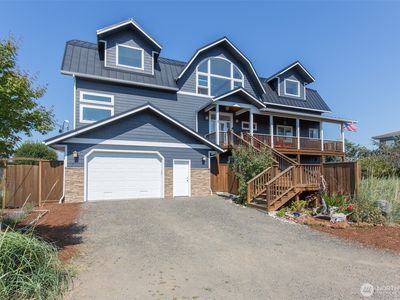 1321 Three Crabs Road