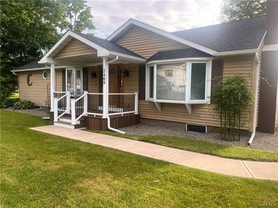 2409 Main St