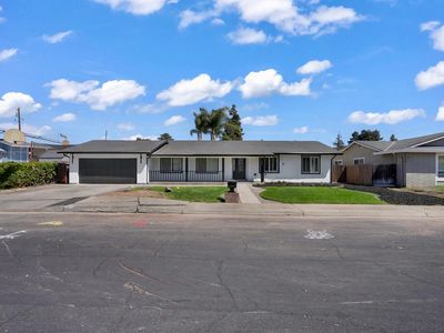3420 Bridle Path Ln