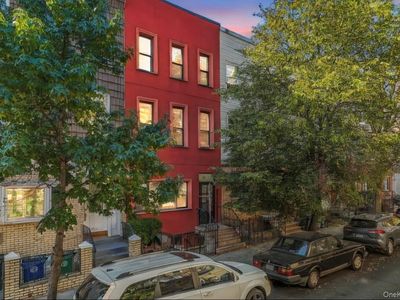 37 Jewel Street