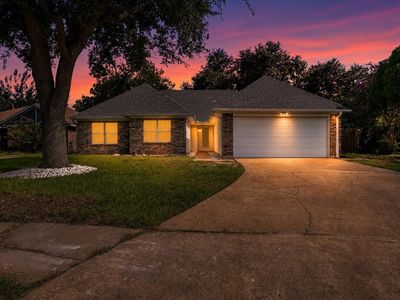 6031 Ray Dr