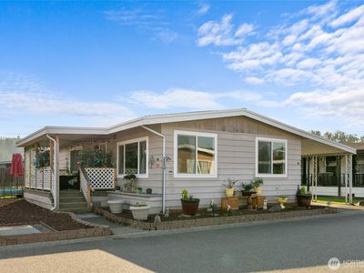 1402 22nd Street NE #300