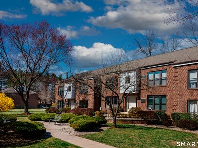 54 Wellington Drive #54