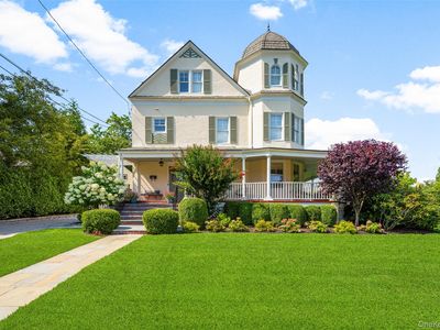 6 Linden Avenue