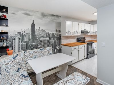26 10th St W Unit 709