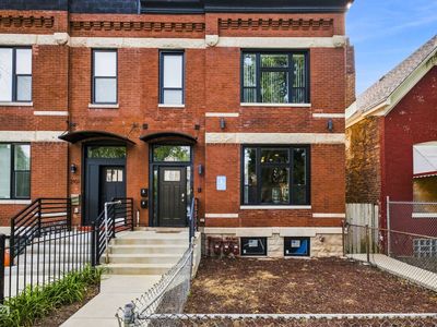 2103 S Christiana Ave