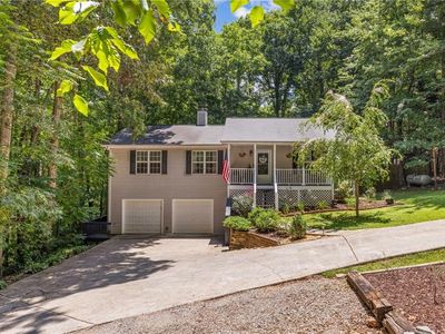 372 Jordan Rd