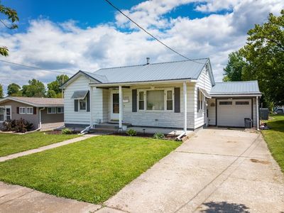 Property at 1430 N 20th St, Quincy, IL