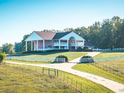 1575 Madison St #220