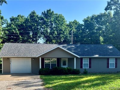 27 Manchester Ln