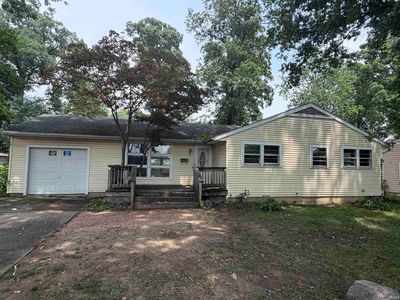 2621 Capitol Ave