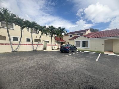 1004 San Remo Cir