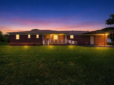3523 E Highway 199