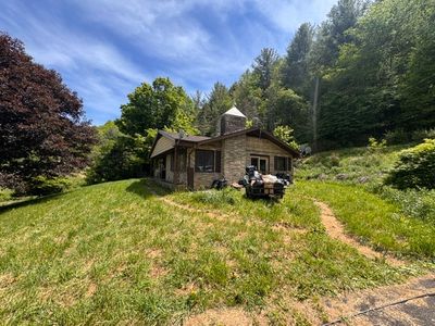 151 School House Rd