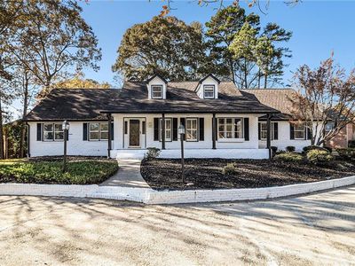 Property at 855 John Ct, Lawrenceville, GA