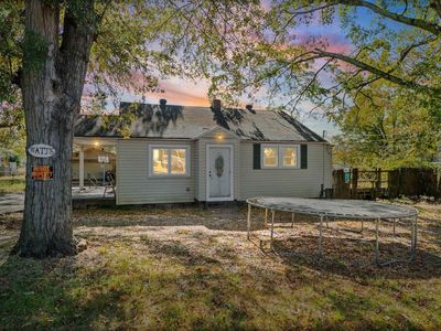 819 Gordon Street Ext