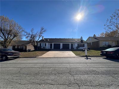 2432 & 2434 W Magnolia St