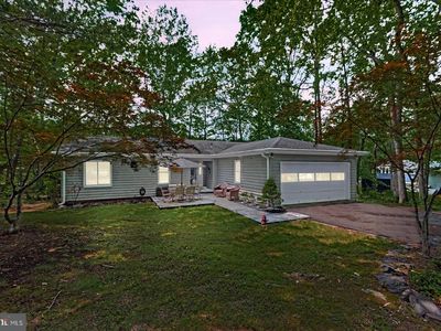 137 Eagle Ct