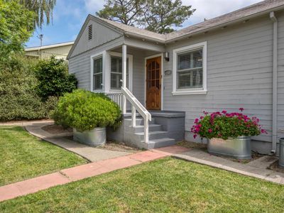 1504 Meek Avenue