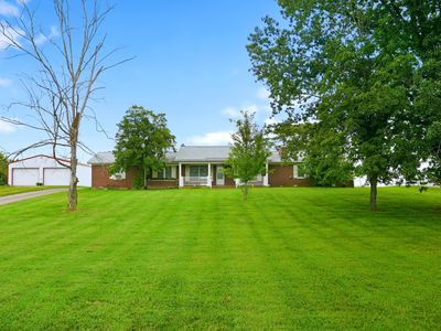 1181 Old Louisville Rd