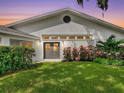 341 SHORE DRIVE