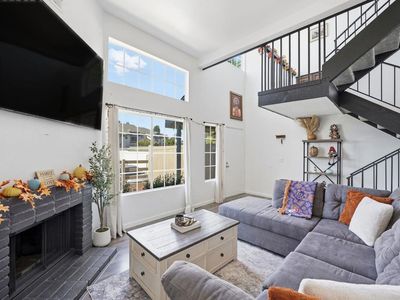 8765 Spring Canyon Dr