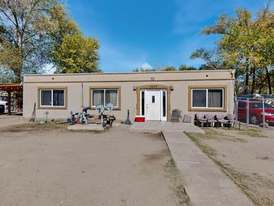 1407 N De Baca Cir SW