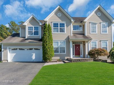 2391 Forest Circle