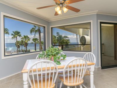 220 W Cora Lee Dr #208