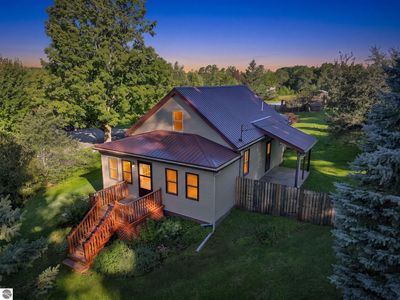 14398 Fifteen Mile Rd