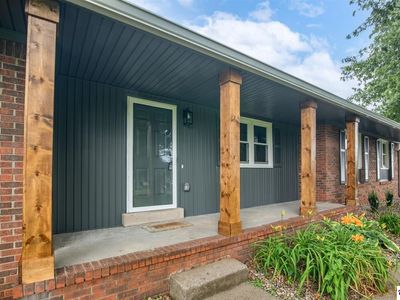 149 NW Barbara Cir