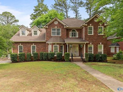 1204 Shadow Ridge Dr SE