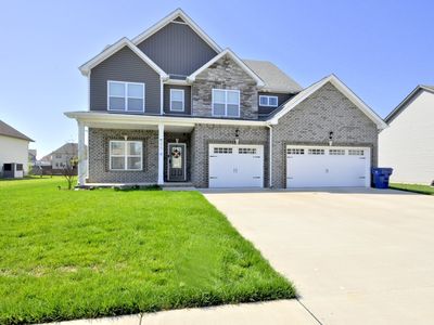 279 Bluebriar Trce
