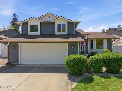 5268 E Woodland Dr