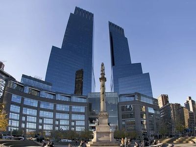 25 Columbus Cir #59F