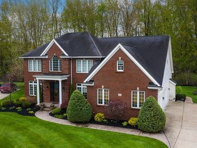 33 Julianna Ct