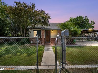Property at 713 El Tejon Ave, Bakersfield, CA