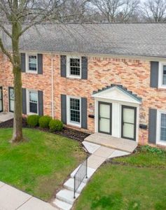 2460 Village Dr SE #67
