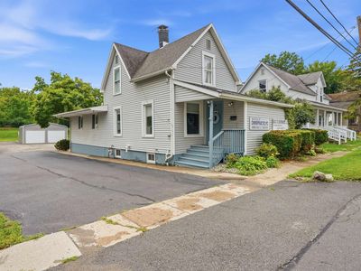 208 E Whitley St