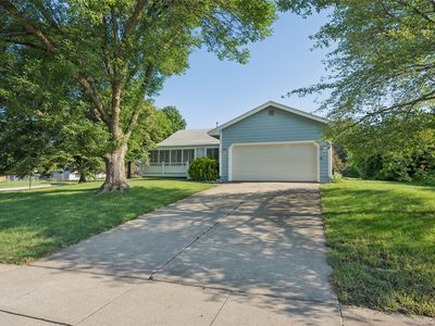 Property at 5101 NW 66th Ave, Johnston, IA